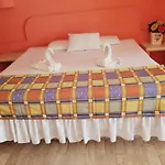 Hotel Canaima Suites